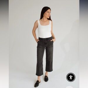 Women’s High-Rise Wide Leg Jeans in Washed Black